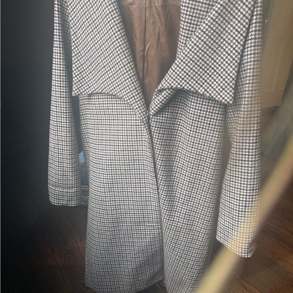 J.O.A. Black and White Houndstooth Trench Coat